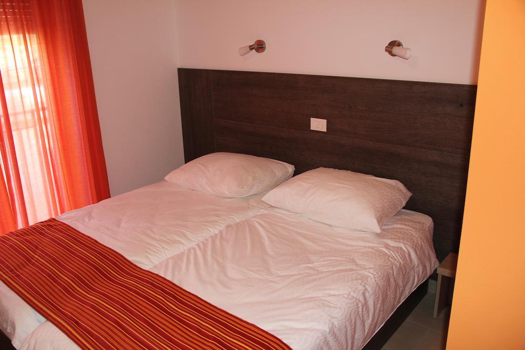 Branik Guesthouse Osterija חדר תמונה